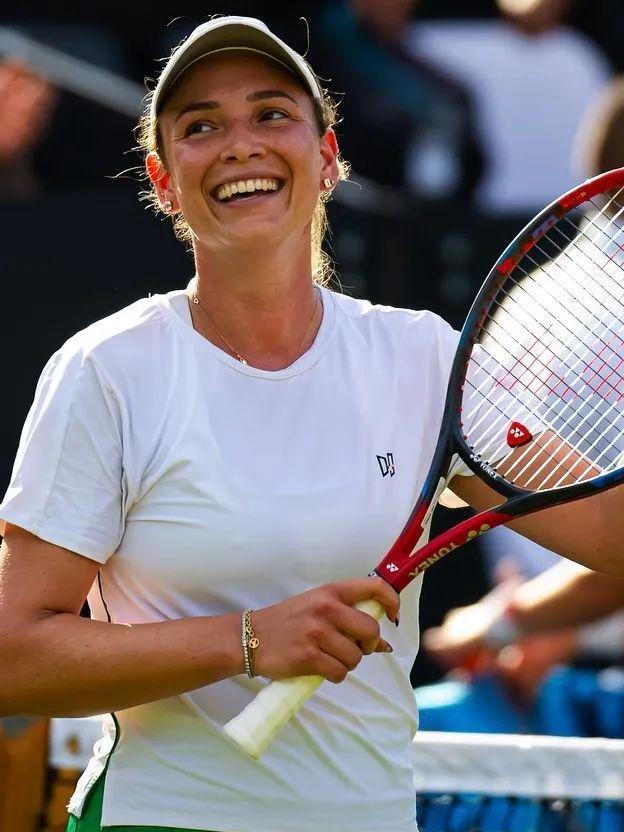 效力于中场 效力于中场