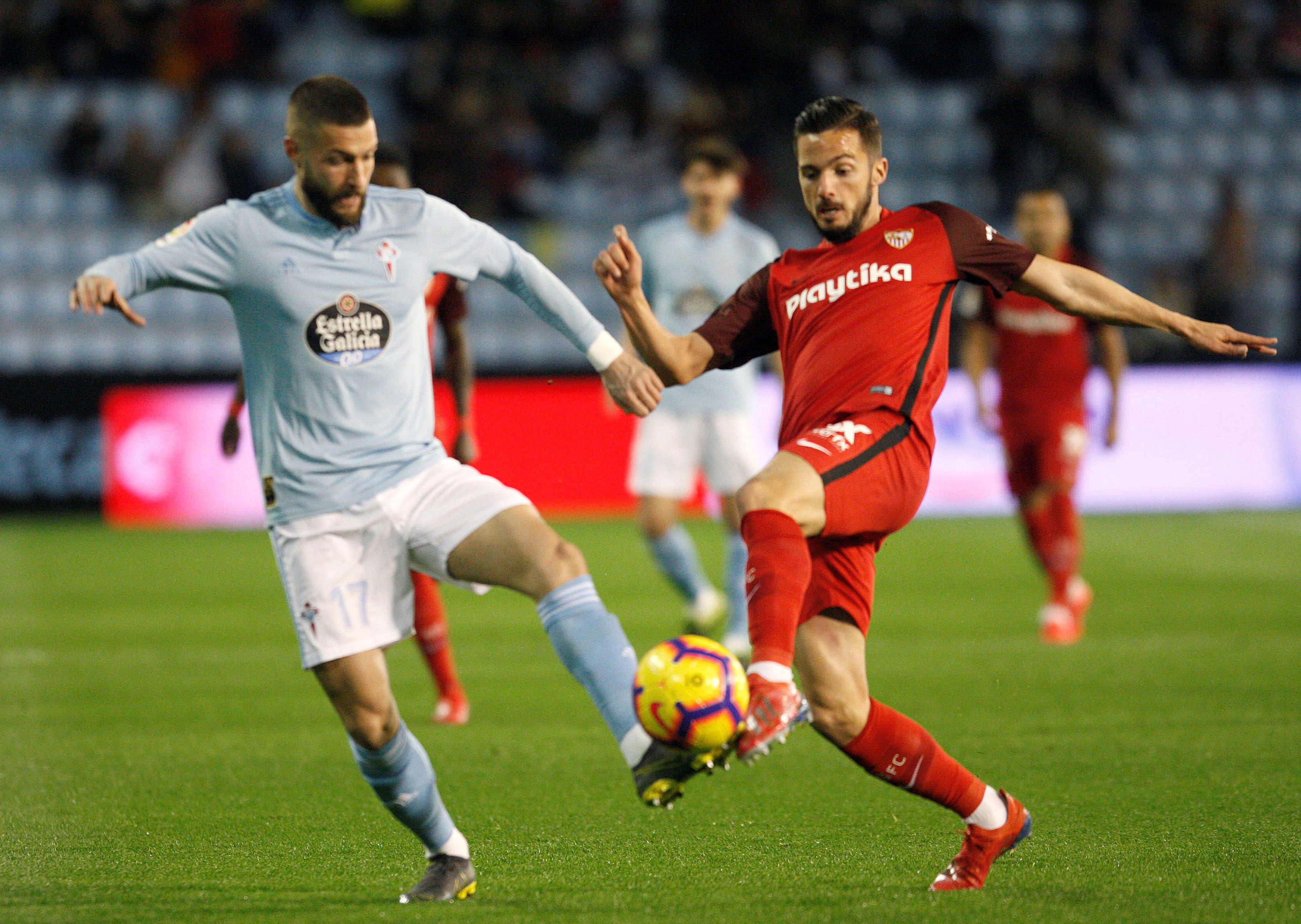 现同样令人 现同样令人